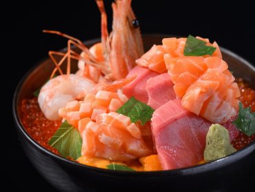 特上海鮮丼